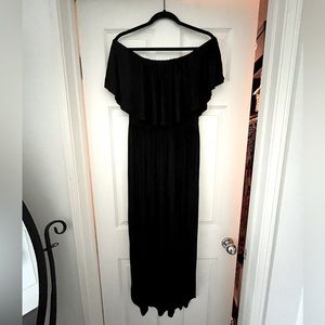 NWT Black off the shoulder sleeveless dress